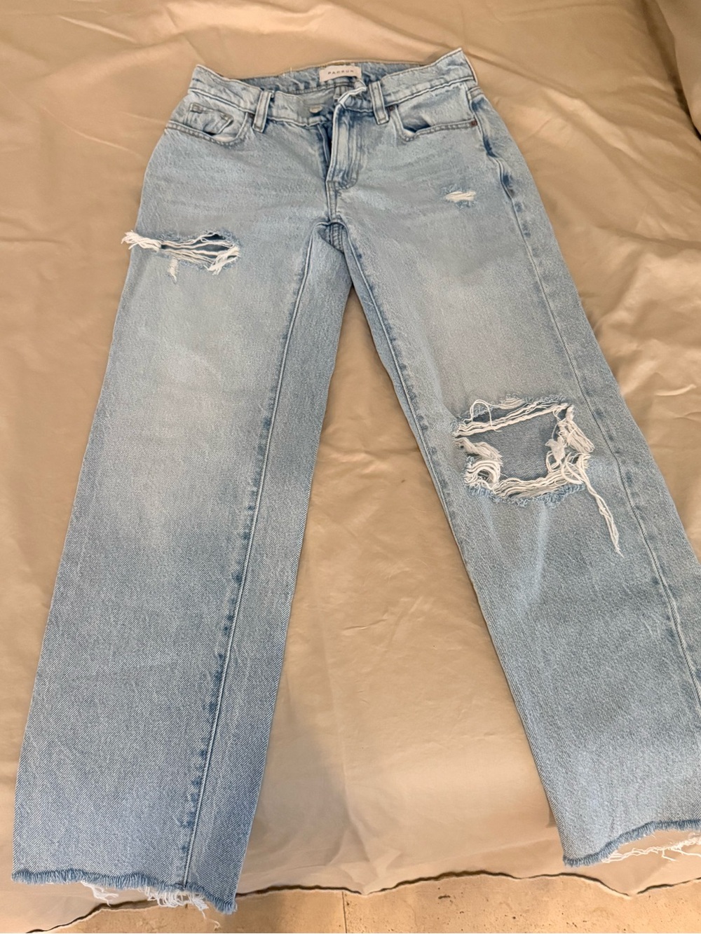 PacSun 90s Straight Light Wash Distressed Jeans - Women’s Size 22